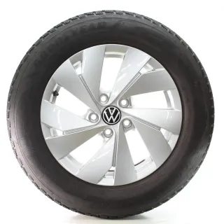 VW Passat B9 Variant CJ5 Winterräder Belmont Goodyear 215/60R16 DOT25 3J0601025 - Bild 3
