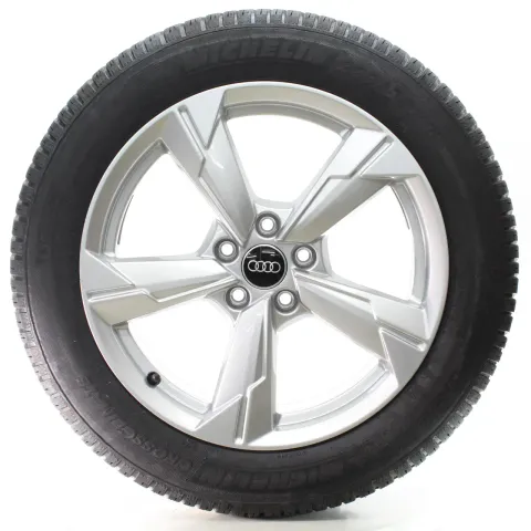 Background image for Audi A6 4K C8 Avant Allwetterräder 5-Arm Michelin 225/55R18 DOT23 4K0601025D