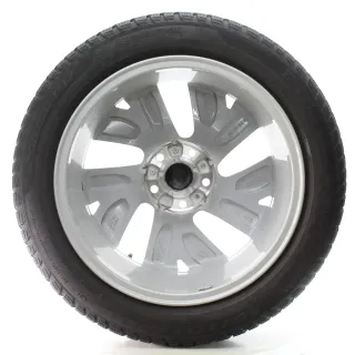 VW Golf VIII CD1 CG5 Winterräder Belmont Pirelli 205/50R17 93H DOT25 5H0601025B - Bild 5