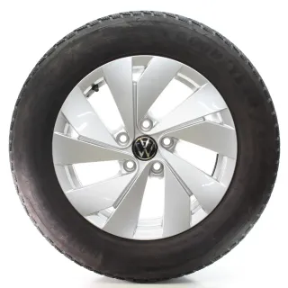 VW Passat B9 Variant CJ5 Winterräder Belmont Goodyear 215/60R16 DOT25 3J0601025 - Bild 3