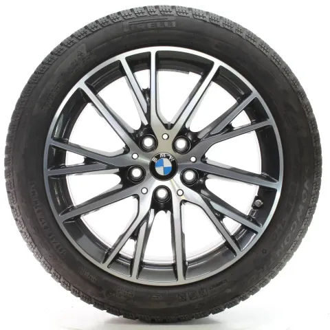 Background image for BMW 1er F40 2er F44 Winterräder Y-Speiche 489 Pirelli 195/55R17 DOT24 7849122