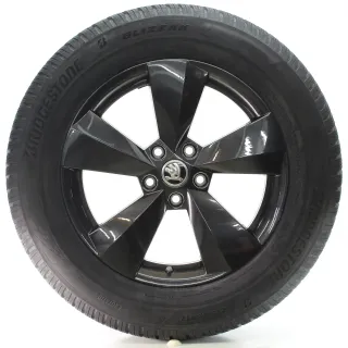 Skoda Kodiaq NS6 Winterräder 5-Arm-Rotor Schwarz 215/65R17 DOT25 565601025AA - Bild 2