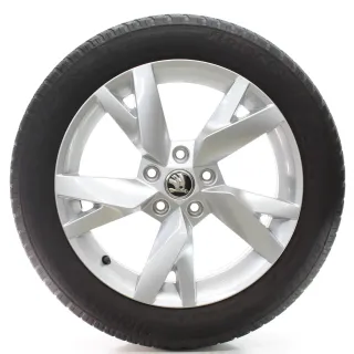 Skoda Octavia IV NX Winterräder Lyra Bridgestone 205/55R17 95V DOT24 5E3601025AC - Bild 4