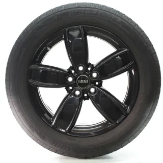 MINI Countryman F60 Winterräder Channel Spoke 531 Schwarz 225/55R17 97H 6856031 - Bild 1