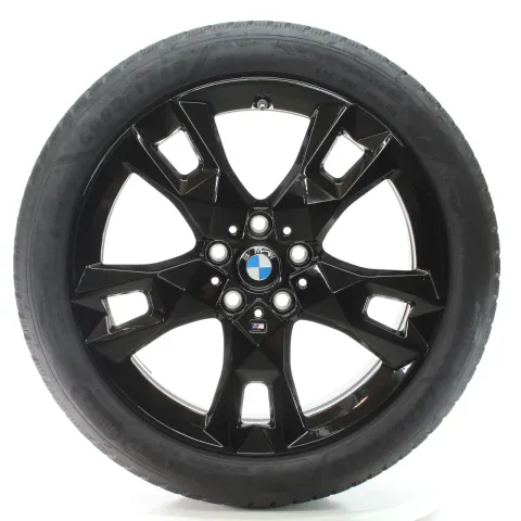 Background image for BMW 1er F70 2er F74 Winterräder M Sternspeiche 968 195/50R18 93H DOT25 5A45271
