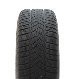 VW Golf 8 VIII GTI GTD R Winterräder Bergamo Pirelli 225/40R18 DOT24 5H0601025AB - Bild 7