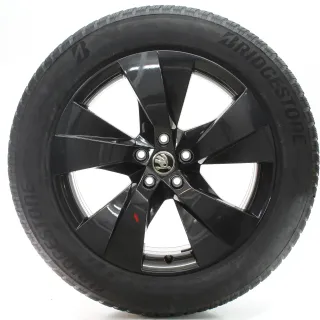 Skoda Enyaq IV NY Winterräder 5-Speichen 235/55-255/50R19 101T DOT24 5LA601025CP - Bild 2