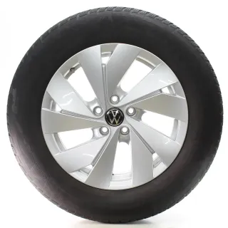 VW Tiguan CT1 Winterräder Belmont Vredestein 215/65R17 99H DOT25 571601025 - Bild 4