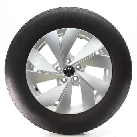 Background image for VW Tayron R4 Tiguan CT1 Winterräder Belmont Vredestein 215/65R17 DOT25 571601025