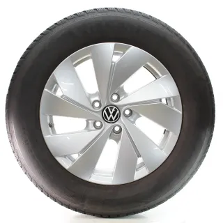VW Tayron R4 Tiguan CT1 Winterräder Belmont Vredestein 215/65R17 DOT25 571601025 - Bild 1