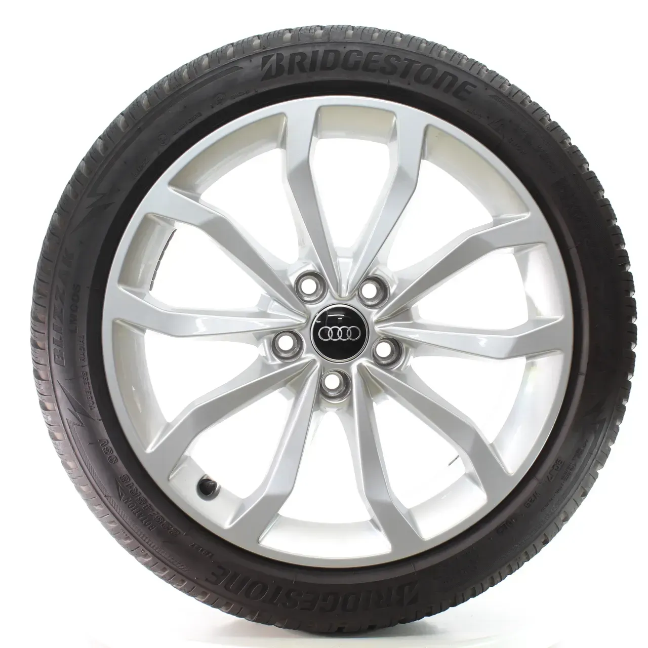 Audi A4 S4 8W Winterräder 10-Speichen V-Design 225/45R18 95H DOT23 8W0601025ED - Bild 1