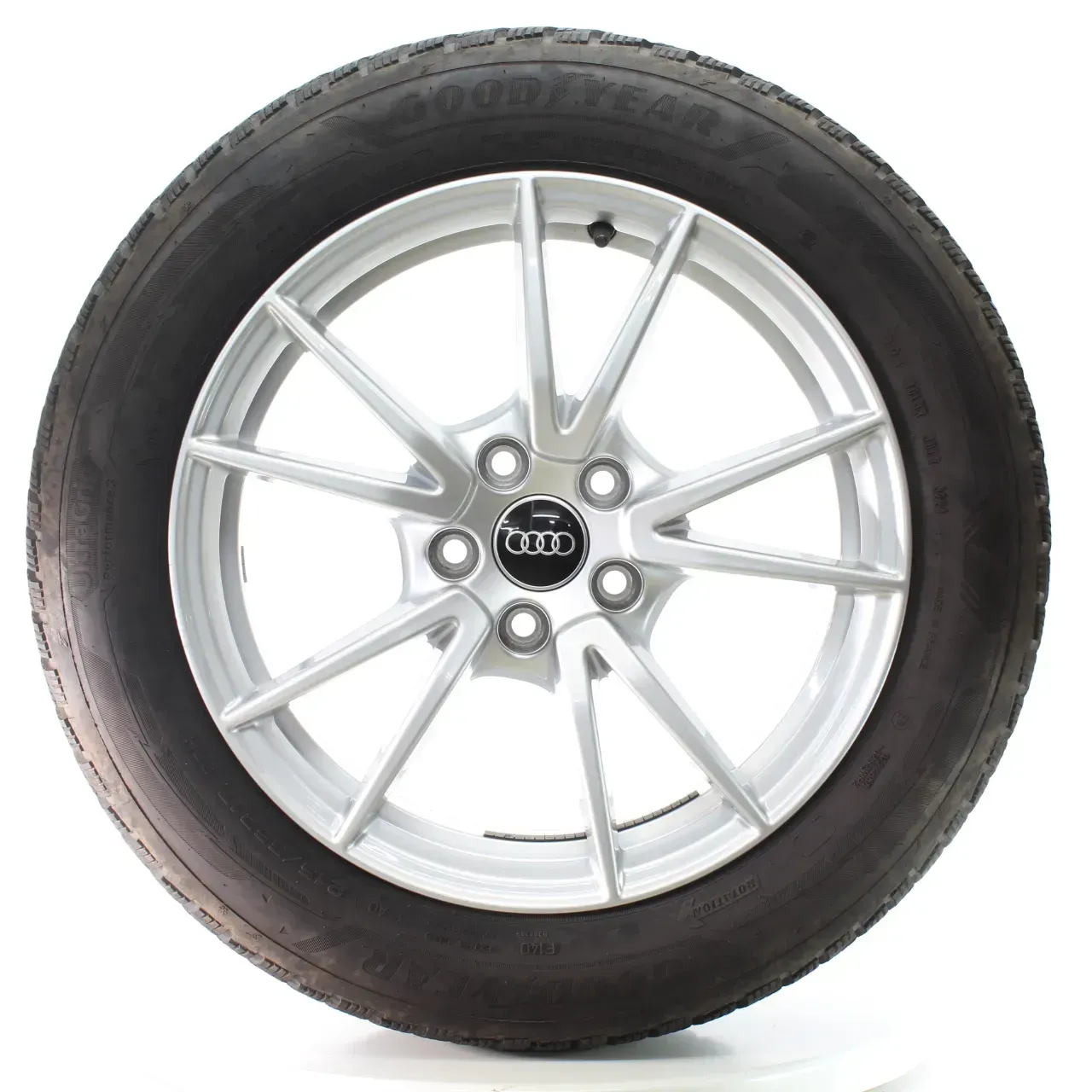 Audi A5 FU B10 Winterräder 5-Doppelspeichen Goodyear 215/55R17 DOT24 8B3601025A - Bild 1