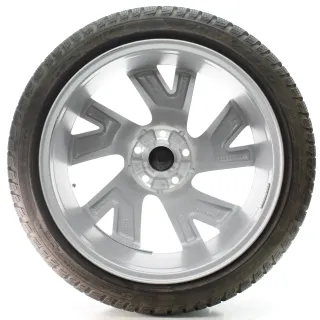 VW Golf 8 VIII CD1 Winterräder Bergamo Pirelli 225/40R18 DOT24 5H0601025AB - Bild 5