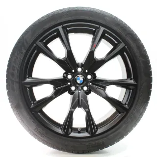 BMW X7 G07 Winterräder M V-Speiche 755 Pirelli 275/40-315/35R22 DOT25 8074221 - Bild 4
