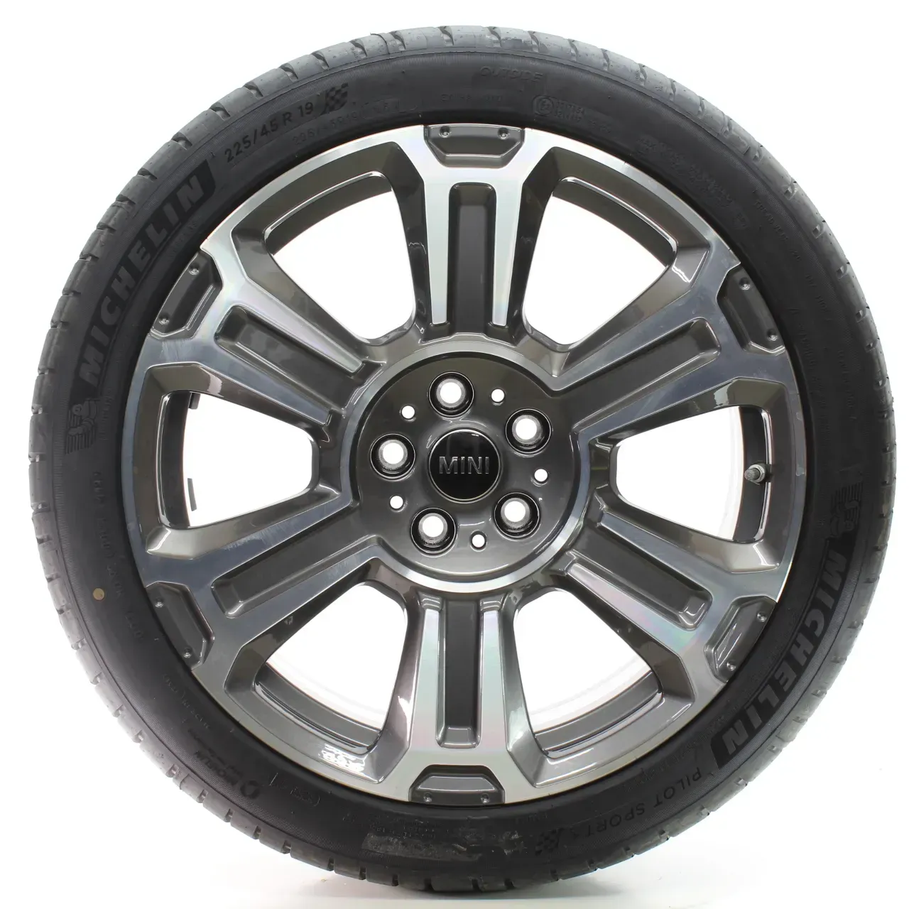 MINI Countryman F60 Sommerräder 558 Turnstile Spoke 225/45R19 96W 6888989 - Bild 1