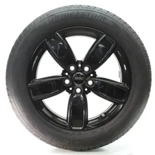 MINI Countryman F60 Winterräder Channel Spoke 531 225/55R17 97H 6856031 - Bild 4