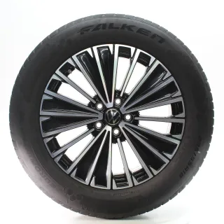 VW Tiguan CT1 Winterräder Napoli Schwarz Glanz Falken 235/55R18 DOT24 571601025K - Bild 4