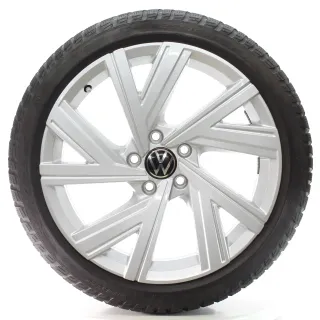 VW Golf 8 VIII GTI GTD R Winterräder Bergamo Pirelli 225/40R18 DOT24 5H0601025AB - Bild 4