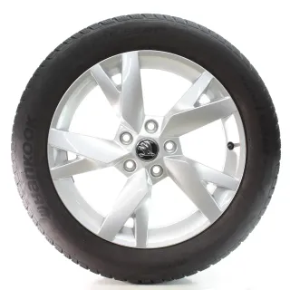 Skoda Octavia IV NX Winterräder Lyra Hankook 205/55R17 95V DOT25 5E3601025AC - Bild 3
