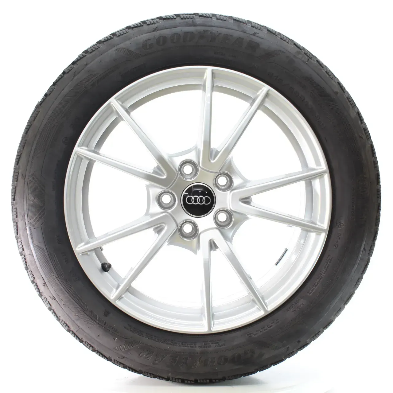 Audi A5 FU B10 Winterräder 5-Doppelspeichen Goodyear 215/55R17 DOT24 8B3601025A - Bild 1
