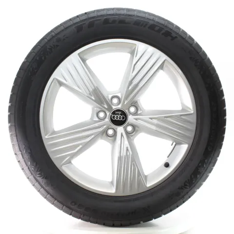 Background image for Audi Q4 Sportback F4N Winterräder 5-Arm 235/55-255/50R19 DOT26 89A601025B
