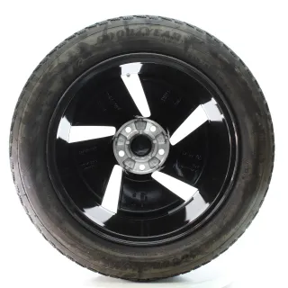 VW Passat B9 Variant CJ5 Winterräder Bologna Goodyear 215/55R17 DOT25 3J0601025B - Bild 5