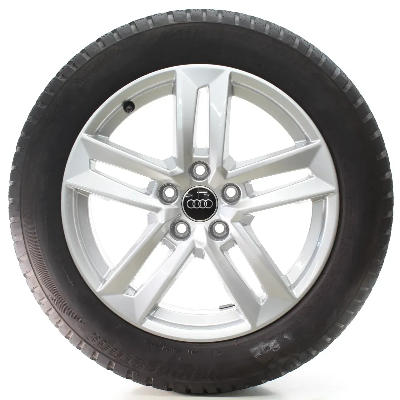 Audi A4 S4 8W Winterräder 5-Parallelspeichen 225/50R17 98H DOT23 8W0601025P - Bild 1