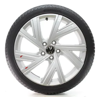 VW Golf 8 VIII CD1 Winterräder Bergamo Hankook 225/40R18 DOT25 5H0601025AB - Bild 4