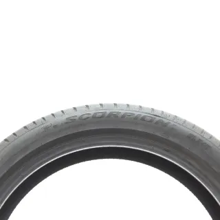 Sommerreifen Pirelli Scorpion + AO XL ContiSeal 235/45R21 101T DOT25 DEMO 1Stk - Bild 3