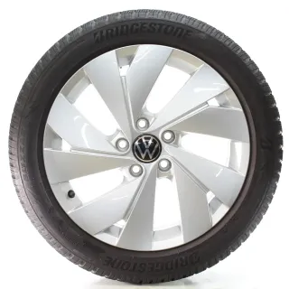 VW Golf 8 VIII CD1 Winterräder Belmont Bridgestone 205/50R17 DOT25 5H0601025B - Bild 1