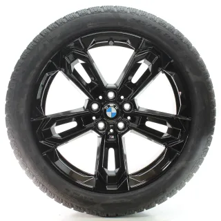 BMW X1 iX1 U11 X2 U10 Winterräder Styling M 871 Pirelli 245/45R19 DOT24 5A1E230 - Bild 1