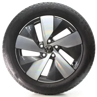 VW Passat B9 Variant CJ5 Winterräder Pirelli 215/55R17 94H DOT25 3J0601025K - Bild 3