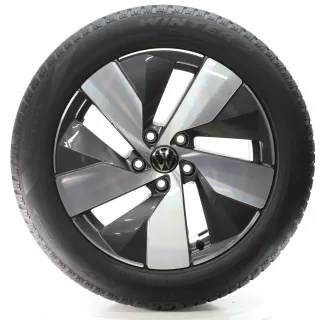 VW Passat B9 Variant CJ5 Winterräder Bologna Pirelli 215/55R17 DOT24 3J0601025K - Bild 2