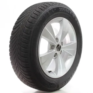 Skoda Octavia IV NX Winterräder Velorum Semperit 205/60R16 DOT25 5E3601025BE - Bild 6