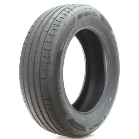 Background image for Sommerreifen Hankook Ventus S1 evo3 K127 * XL 205/65 R17 100Y DOT25 1Stk