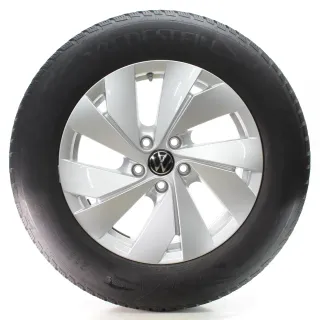 VW Tiguan CT1 Winterräder Belmont Vredestein 215/65R17 99H DOT25 571601025 - Bild 1