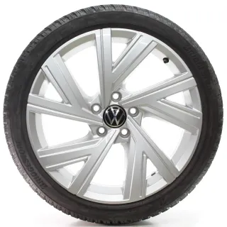 VW Golf 8 VIII CD1 Winterräder Bergamo Bridgestone 225/40R18 92V 5H0601025AB - Bild 1