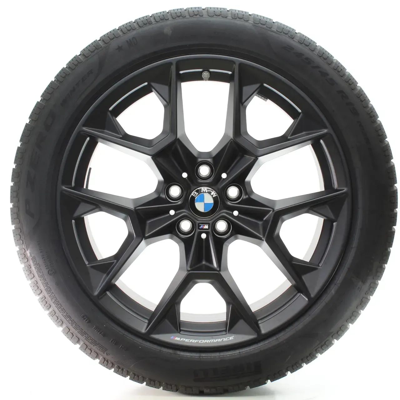 BMW 5er G60 G61 Winterräder M Y-Speiche 942 Pirelli 245/45R19 102H DOT25 5A324F4 - Bild 1