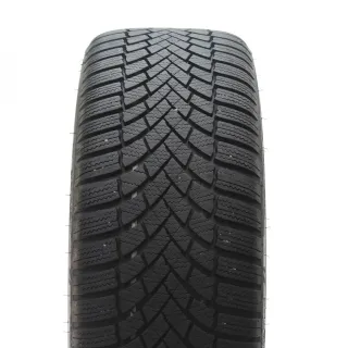 VW Golf 8 VIII CD1 Winterräder Bergamo Bridgestone 225/40R18 DOT25 5H0601025AB - Bild 7