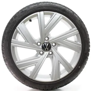 VW Golf 8 VIII CD1 Winterräder Bergamo Bridgestone 225/40R18 92V 5H0601025AB - Bild 3