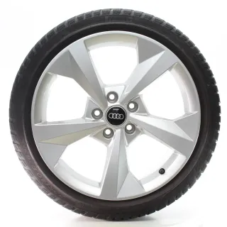 Audi A3 S3 8Y Winterräder 5-Speichen Pirelli 225/40R18 92V 8Y0601025CP - Bild 4