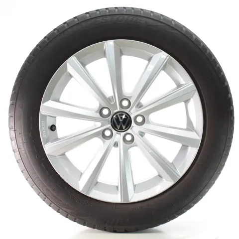 Background image for VW Polo 6 VI AW 2G Winterräder Merano Bridgestone 185/60R16 90H XL 2G0071496