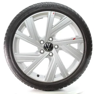 VW Golf VIII CD1 Winterrad Bergamo Bridgestone 225/40R18 92V 5H0601025M - Bild 2