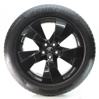 Skoda Enyaq iV 50 60 Winterräder Luter Pirelli 235/55R19 DOT25 101T 5LA601025CP - Bild 2