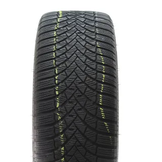 VW Golf 8 VIII CD1 Winterräder Bergamo Bridgestone 225/40R18 DOT25 5H0601025AB - Bild 4