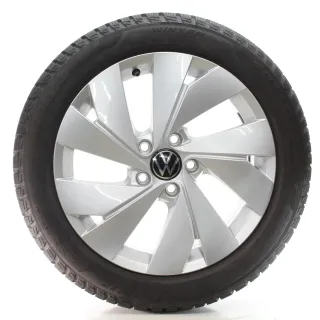 VW Golf 8 VIII CD1 CG5 Winterräder Belmont Pirelli 205/50R17 DOT25 5H0601025B - Bild 4