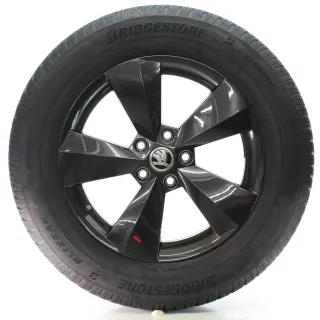 Skoda Kodiaq NS6 Winterräder 5-Arm-Rotor Schwarz 215/65R17 DOT25 565601025AA - Bild 4