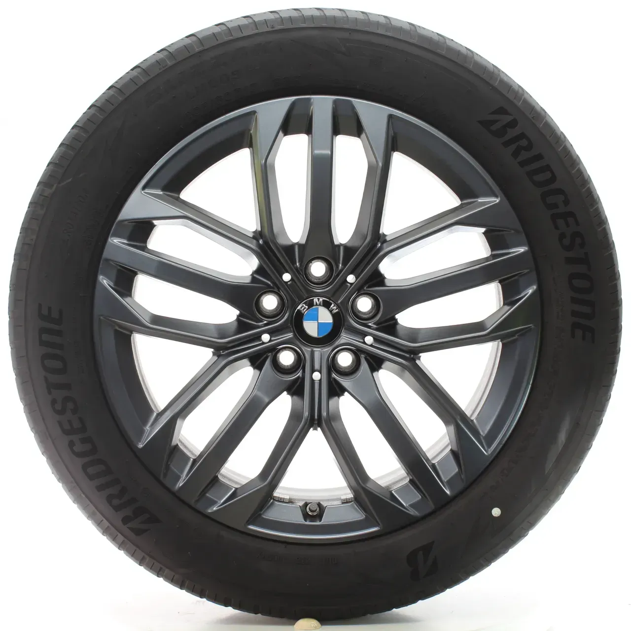 BMW X1 U11 X2 U10 Winterräder Doppelspeiche 879 Bridgestone 205/60R18 6898046 - Bild 1