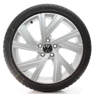 VW Golf 8 VIII CD1 Winterräder Bergamo Bridgestone 225/40R18 DOT25 5H0601025AB - Bild 5