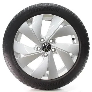 VW Golf VIII CD1 CG5 Winterräder Belmont Bridgestone 205/50R17 DOT24 5H0601025B - Bild 4
